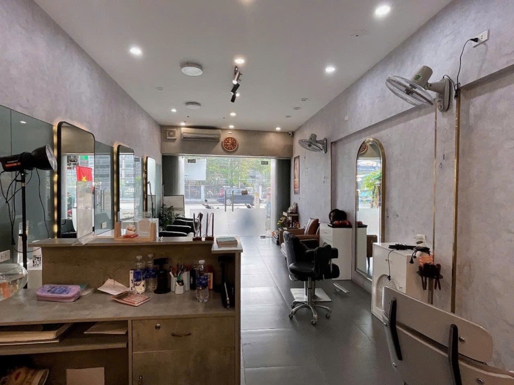 Bán nhà mặt phố xã đàn 6 tầng lô góc đống đa