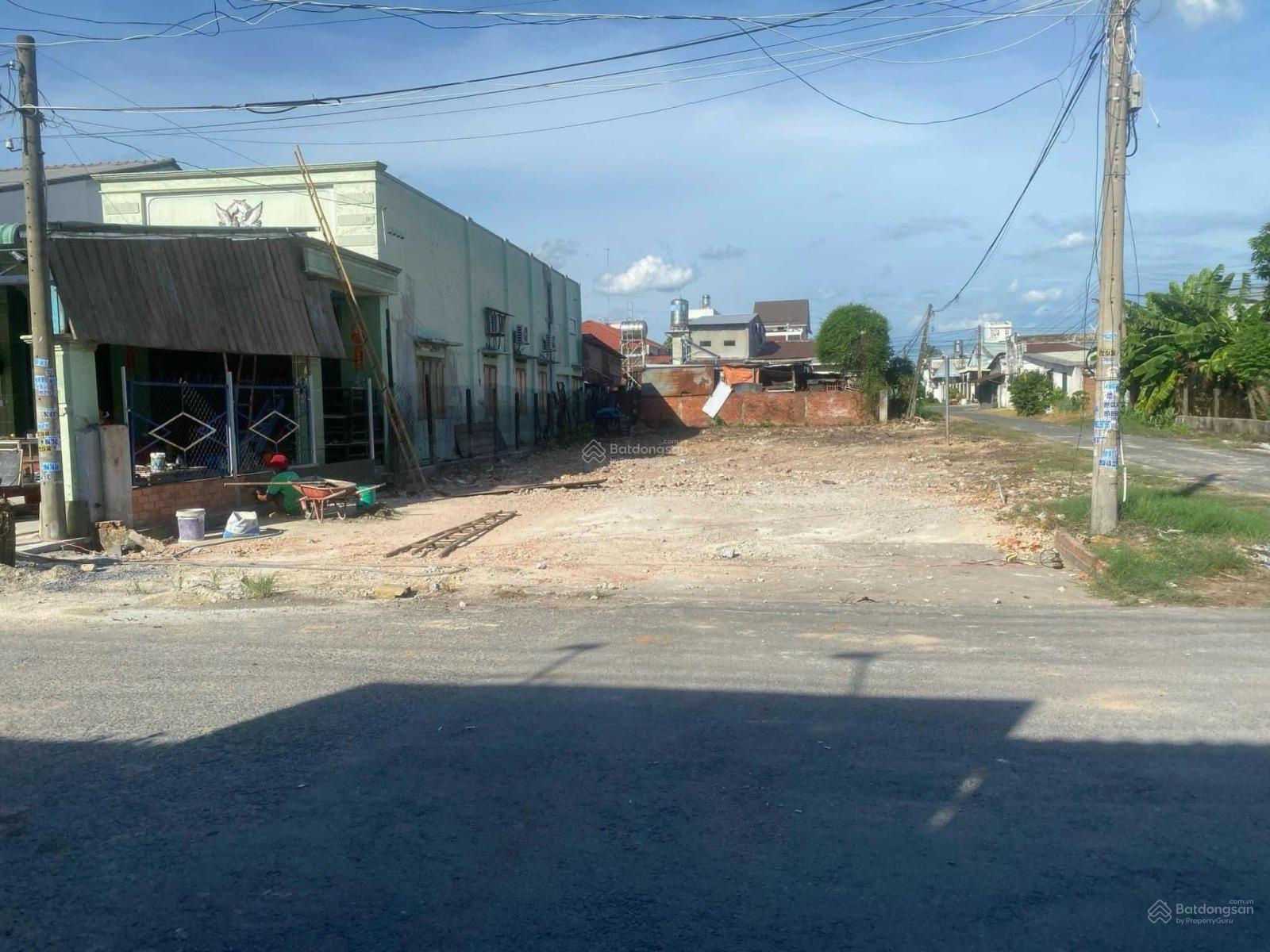 Bán lô đất 125m2 liền kề sân bay Long Thành. Sổ sẵn. Thổ cư 100%