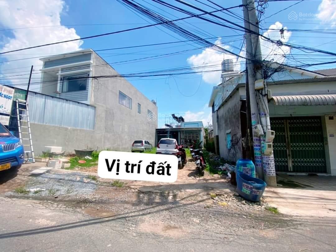 Tàu nhanh, bán vội lô đất 167m2 trong khu Bàu Cạn,đường vào Sân Bay-cạnh chợ