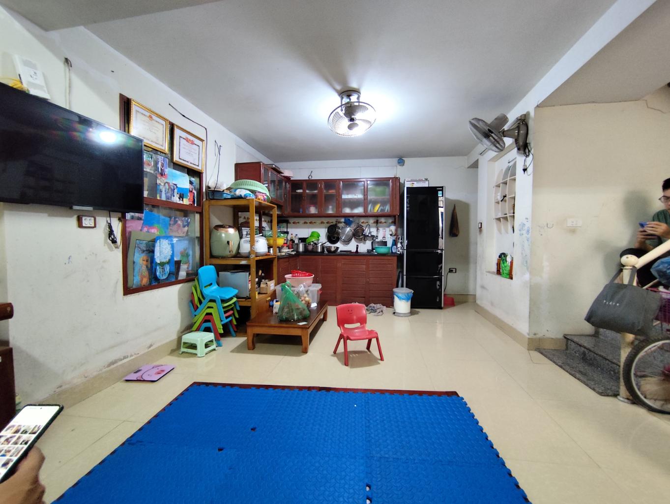 Bán 38M ngõ 42 thịnh liệt tặng nhà 30M ra đường mới hoàng mai