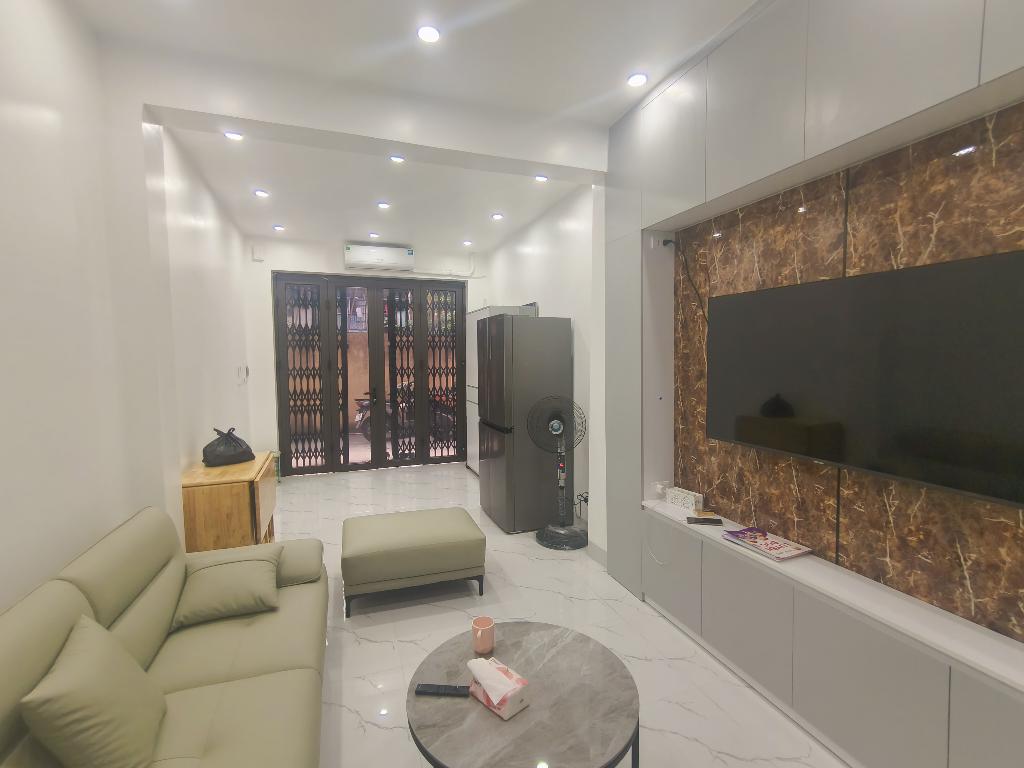 Bán nhà mặt phố thọ lão lò đúc 3 tầng ở ngay ô tô kinh doanh hai bà trưng