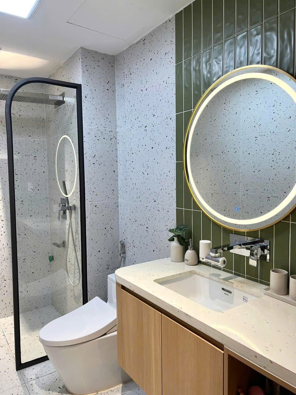 NHÀ 2 TẦNG 87M², SHR, SÂN Ô TÔ, FULL NỘI THẤT, KINH DOANH, 1.8 TỶ.