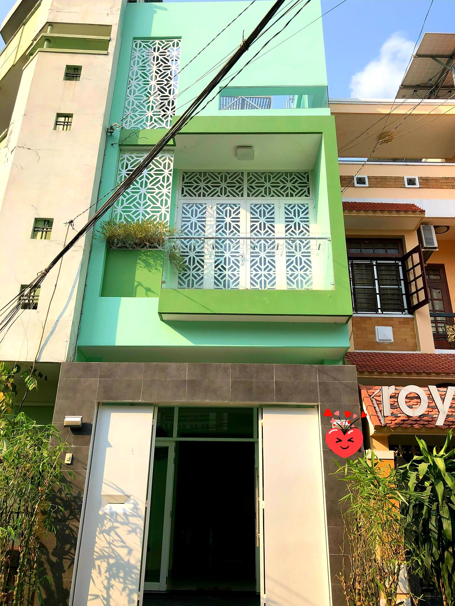 Bán Nhà 3 Tầng hường Nam Quận 7, Xe hơi đỗ cửa, Không qui hoạch