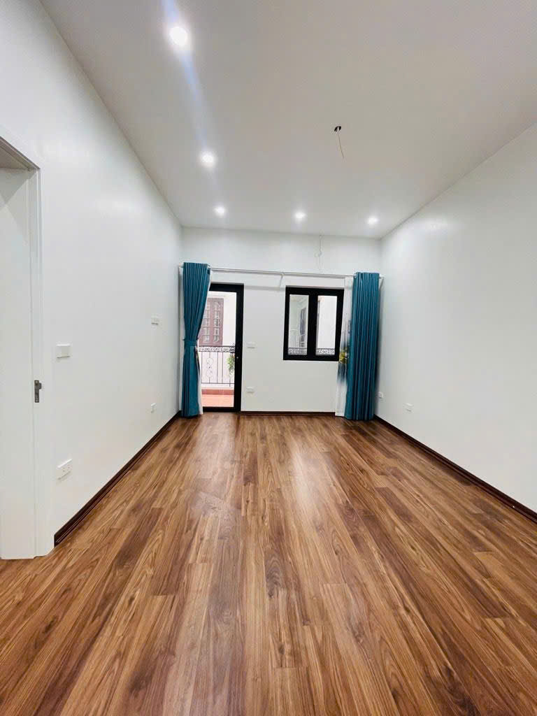 Bán siêu phẩm nhà vân hồ 4 tầng thang máy long lanh 2 thoáng hai bà trưng