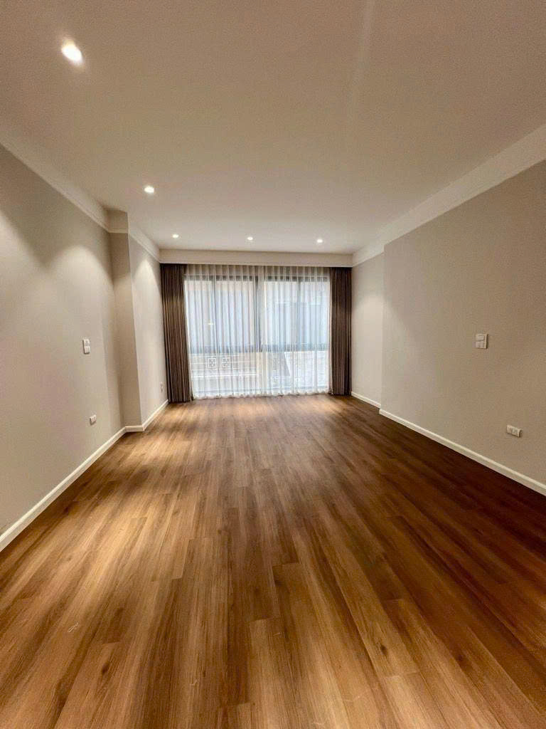 Bán nhà thanh nhàn siêu đẹp 4 tầng long lanh hai bà trưng