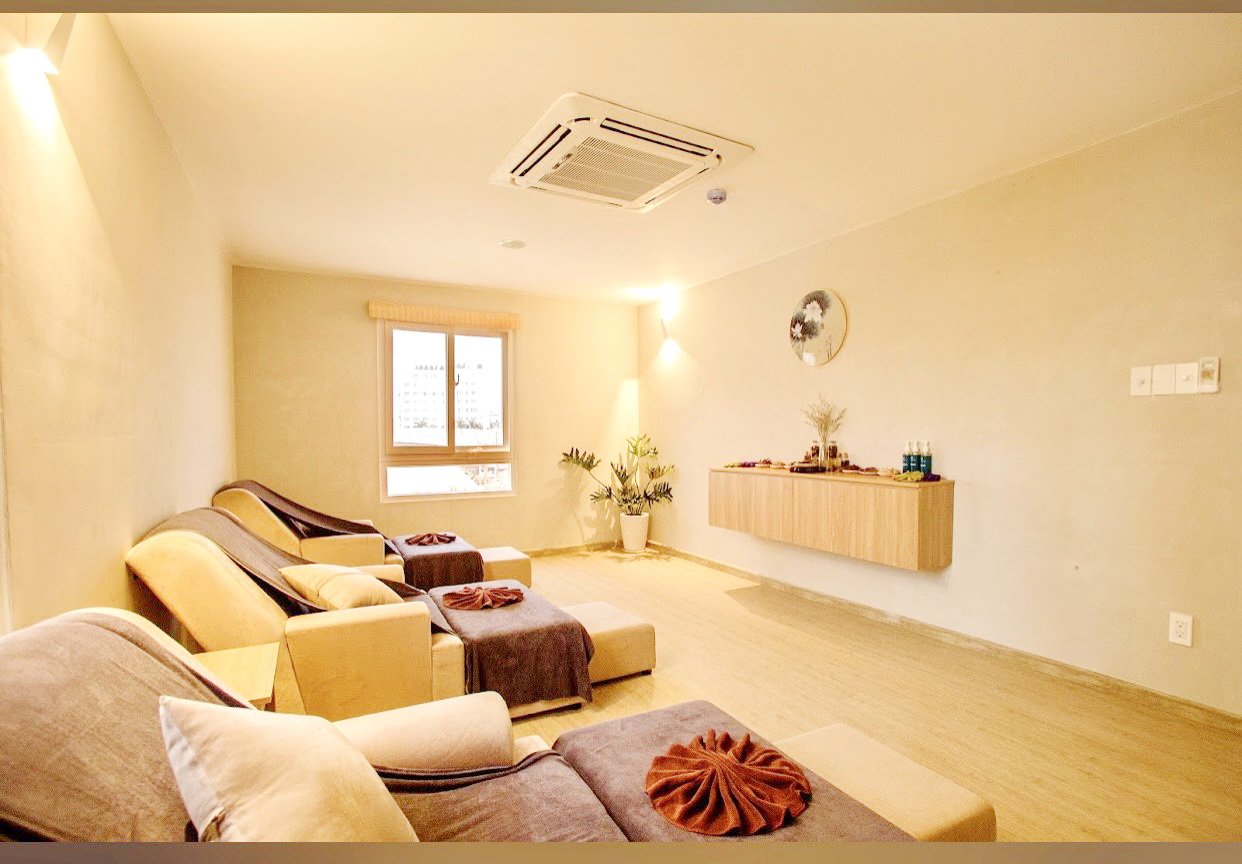 CẦN CHO THUÊ TÒA NHÀ 7 TẦNG MT NGUYỄN VĂN QUỲ - 0981.781.270 VĂN NHỰT