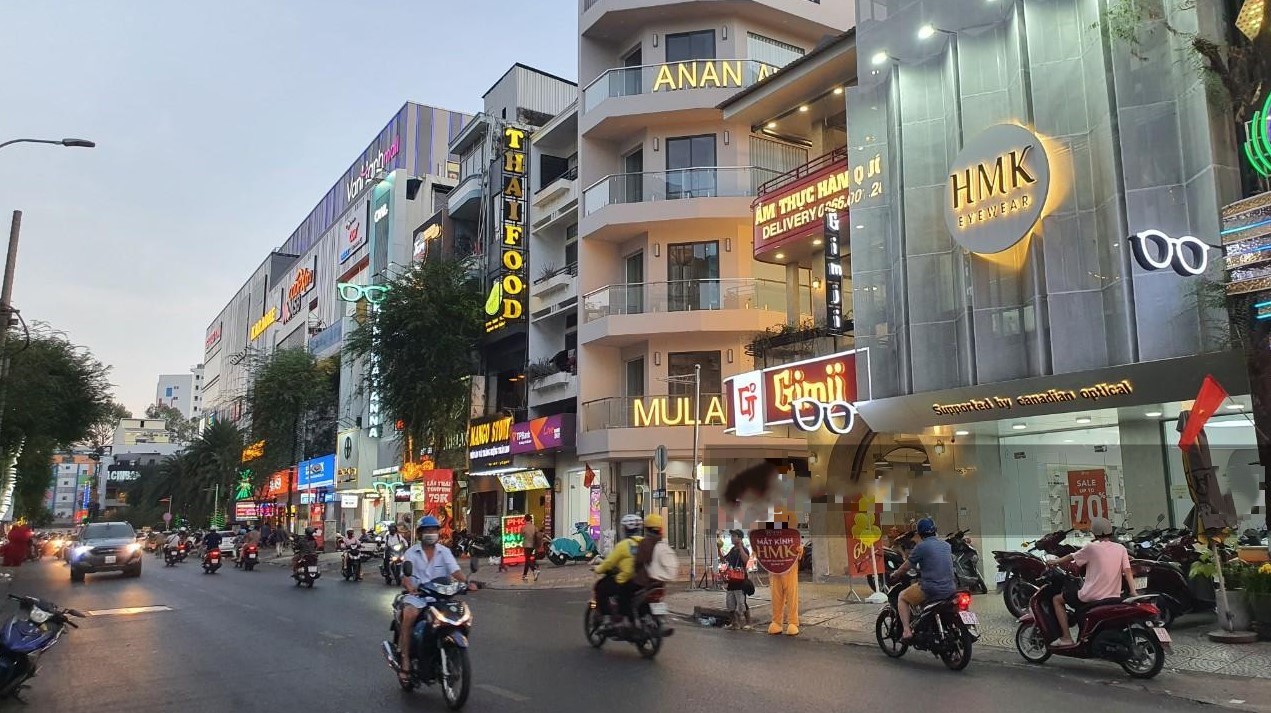 Siêu phẩm góc 2MT đường 3 Tháng 2, Quận 10. 5m x 30m. HĐT 100tr. Giá 25 tỷ TL