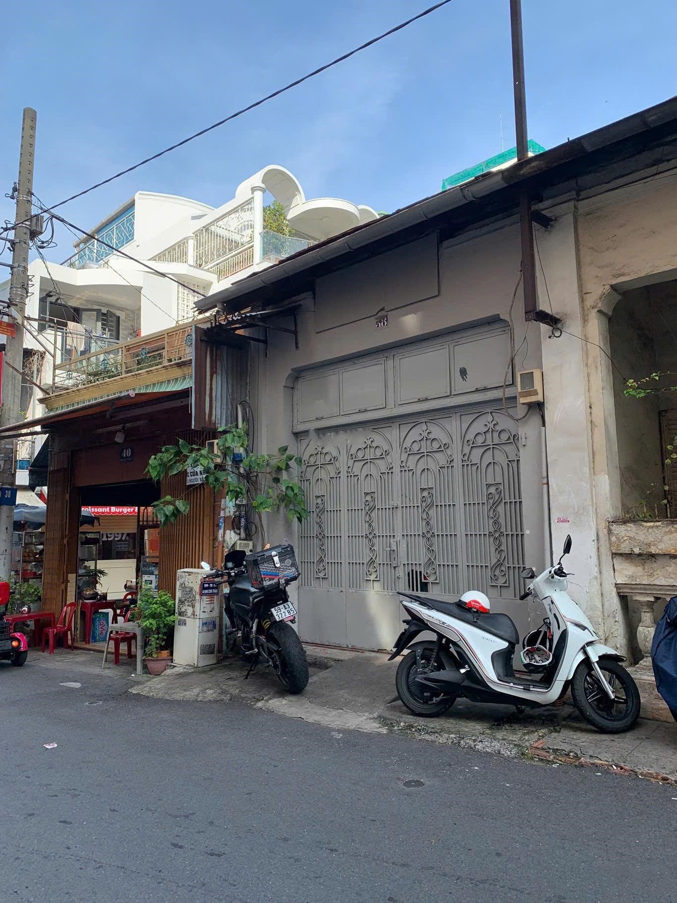 Bán nhà C4 ngay Hai Bà Trưng, Q1. 4,1x18m. Giá đầu tư chỉ 22,5 tỷ còn TL