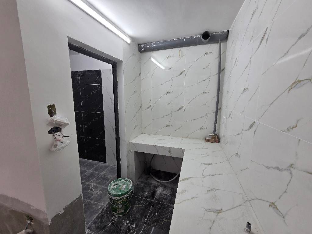 3.1 tỷ bán nhà tân mai 2 tầng long lanh ở ngay hoàng mai