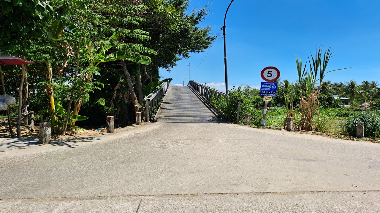 Bán Đất Mặt Tiền Đường Huỳnh Thị Kiểu ( rạch chát 3)