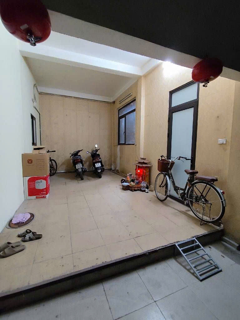 Giá đầu tư ngõ 339 minh khai bán nhà 5 tầng dân xây lô góc hai bà trưng