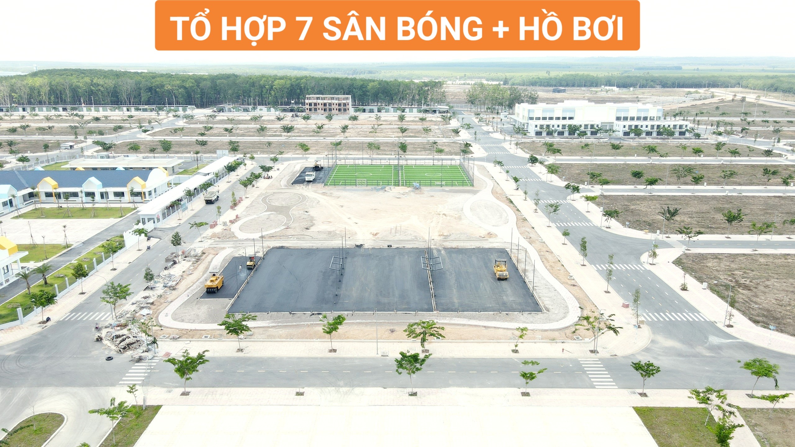 Đất nền sát chợ và sân bóng 50.000 công nhân thoải mái kinh doanh