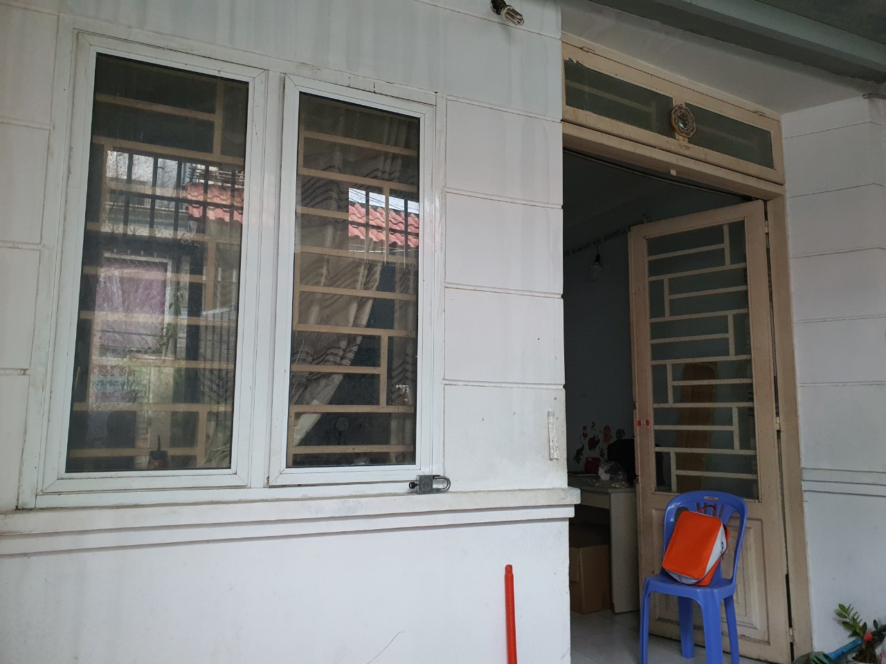 Cho thuê Nhà 2 tầng 120m2, hẻm 106 đường 109, 3 phòng ngủ, 2 toilet