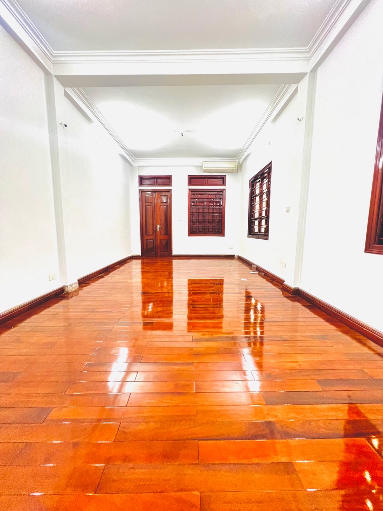 Bán nhà lê thanh nghị 5 tầng ở ngay hai bà trưng