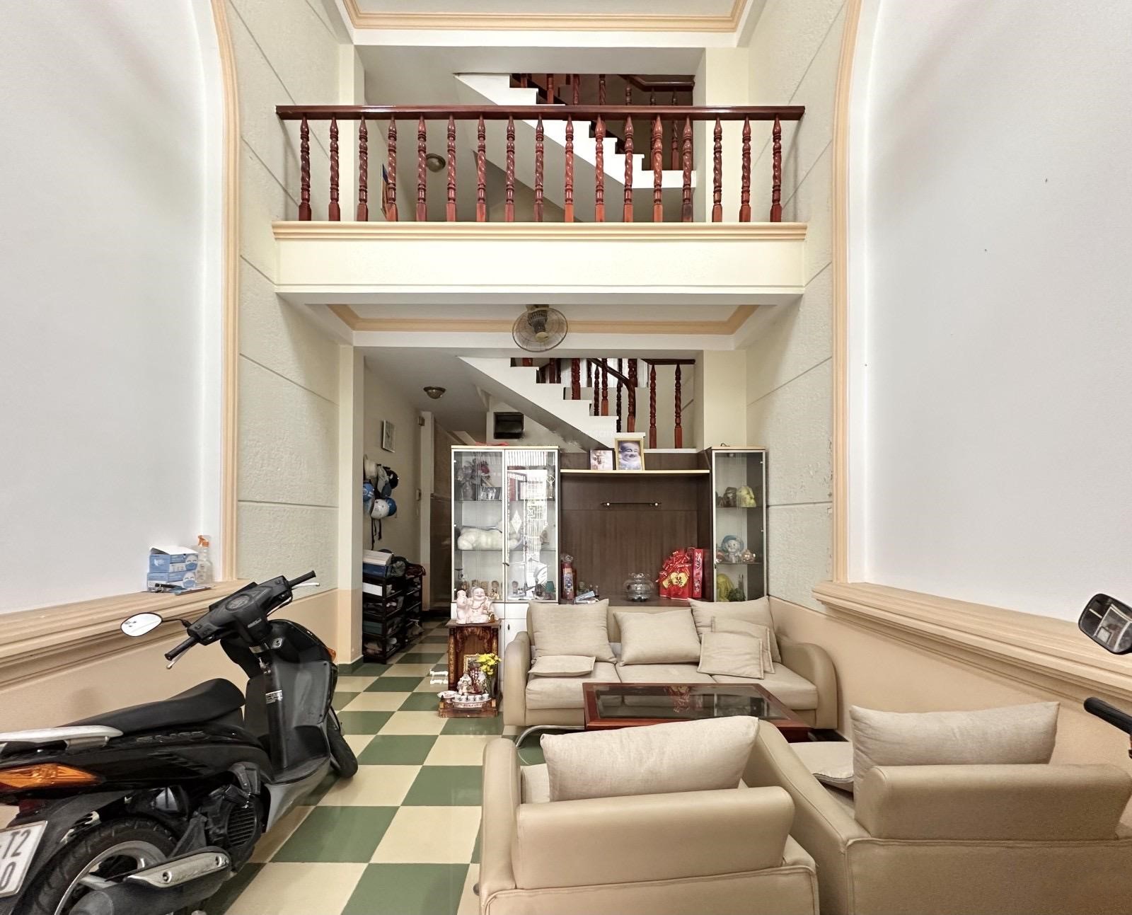 Mặt tiền Đặng Dung, Q1 - 5 tầng - 56m2 - ngang 4m - Chỉ 24 tỷ TL.