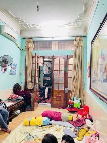 Bán nhà minh khai 4 tầng ngõ thông kinh doanh hoàng mai