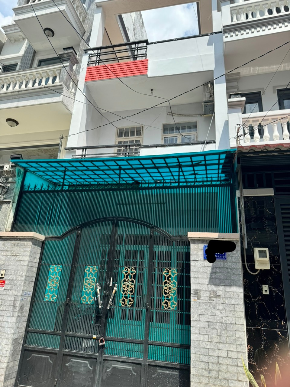 Kẹt tiền bán gấp nhà 60m2 chính chủ hẻm xe tải