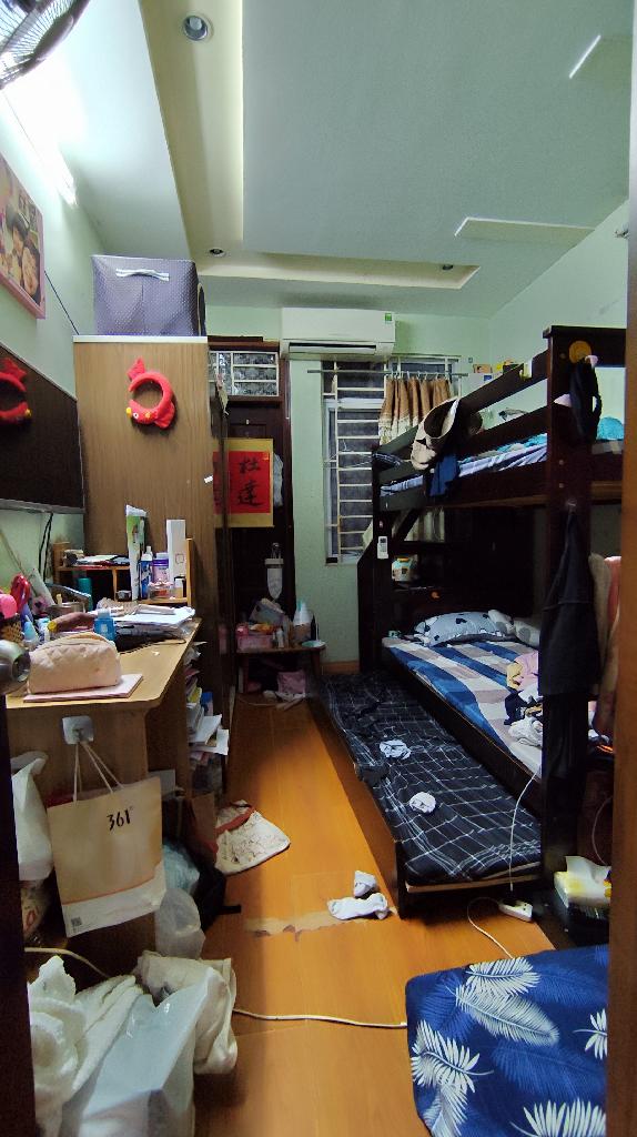 Bán nhà trương định 4 tầng dân xây ở ngay gần phố hai bà trưng