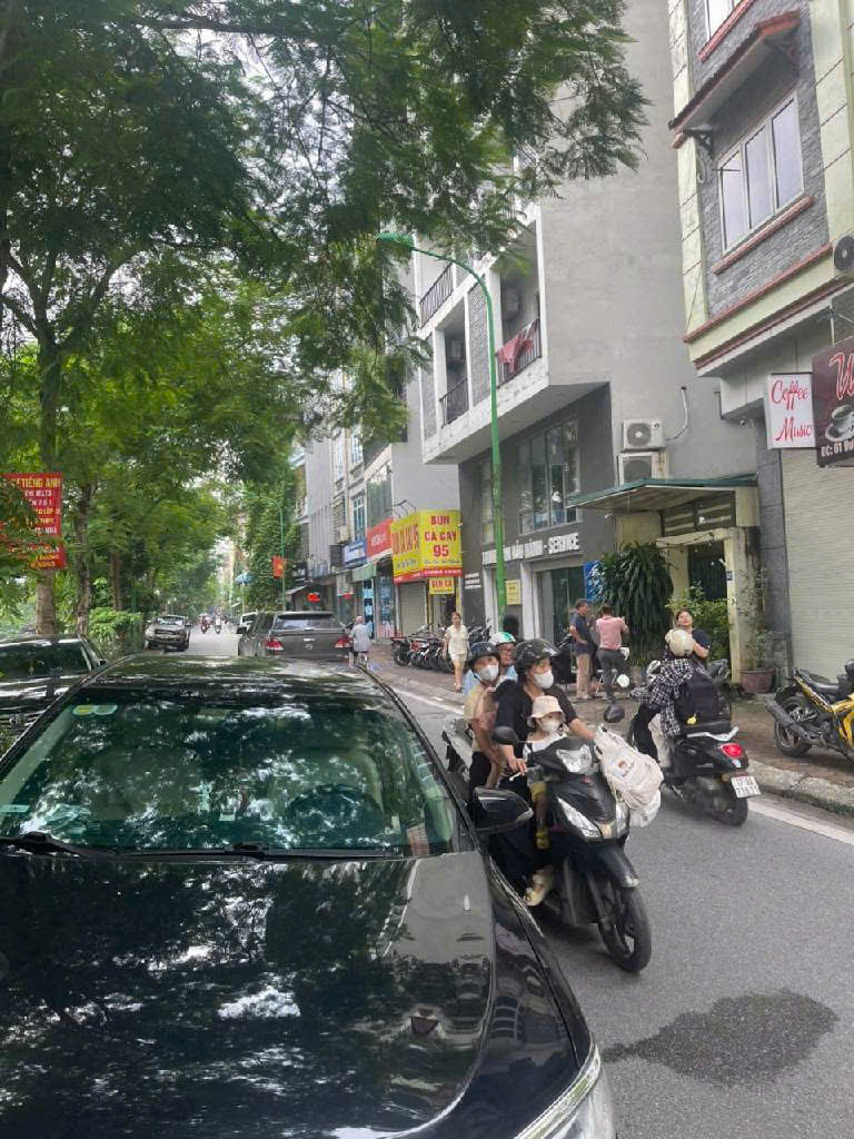 Bán đất mặt phố sông sét 106M 2 mặt ô tô kinh doanh hoàng mai