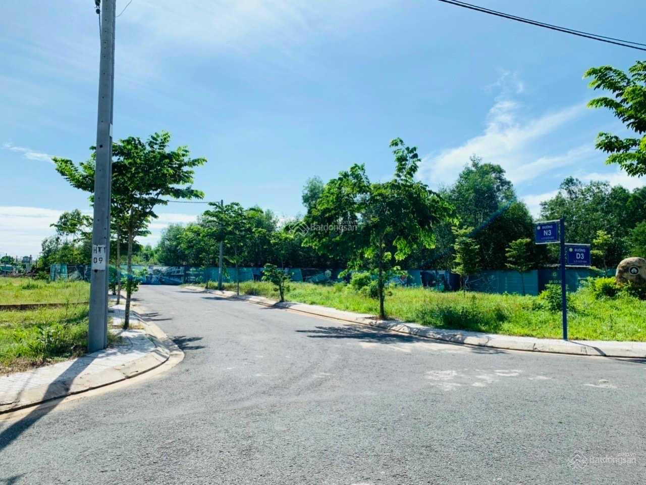 Bán gấp nền đất khu dân cư Long Thành mặt tiền Quốc Lộ 51, SHR giá 1,85 tỷ