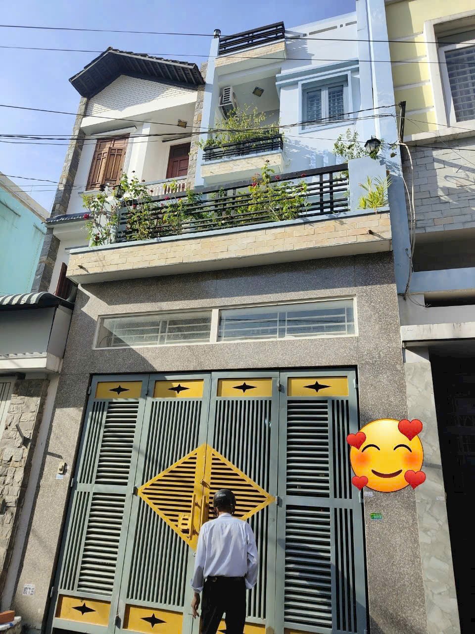 Nhà 2 lầu đẹp xinh diện tích khủng 4mx20m tại nguyễn ảnh thủ tân chánh hiệp