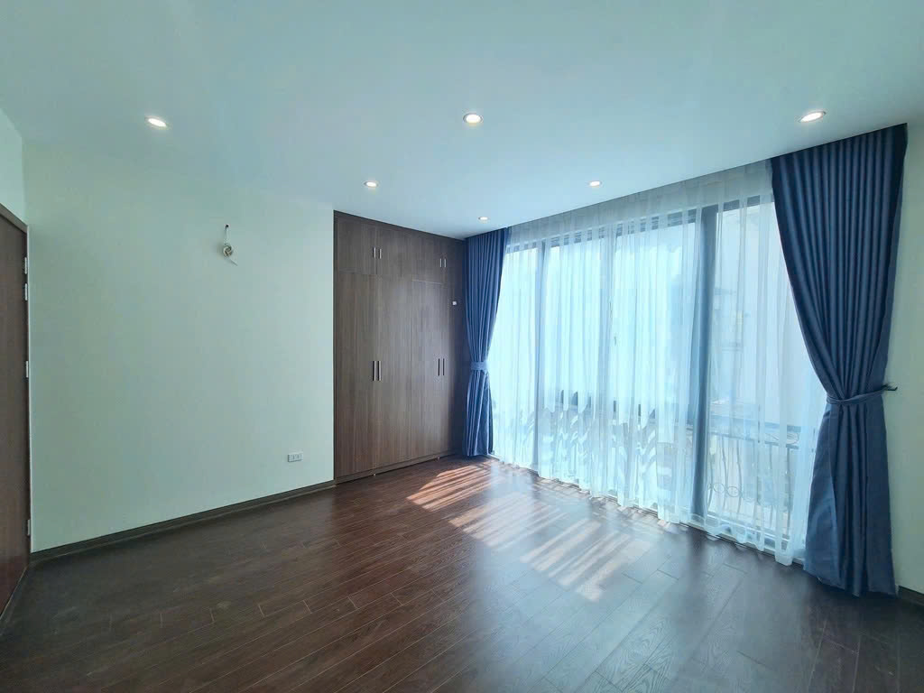 Bán nhà kim ngưu 4 tầng long lanh ở ngay hai bà trưng