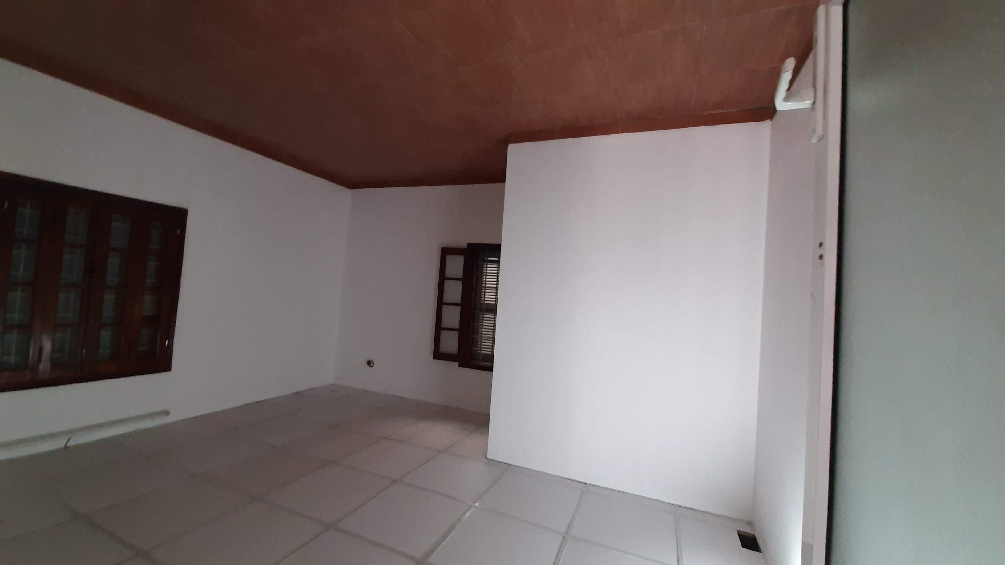 Cho thuê Tầng 2 - nhà mặt đường trần bình