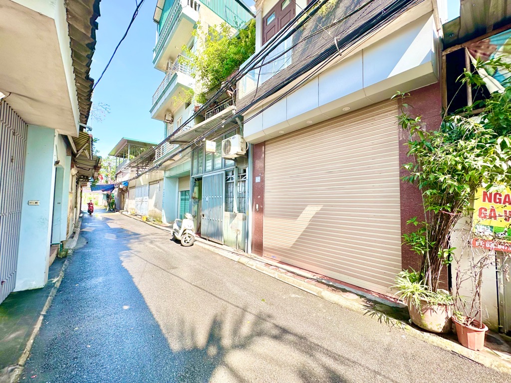 Bán đất yên duyên 61M ngõ to như phố ô tô dừng đỗ kinh doanh hoàng mai