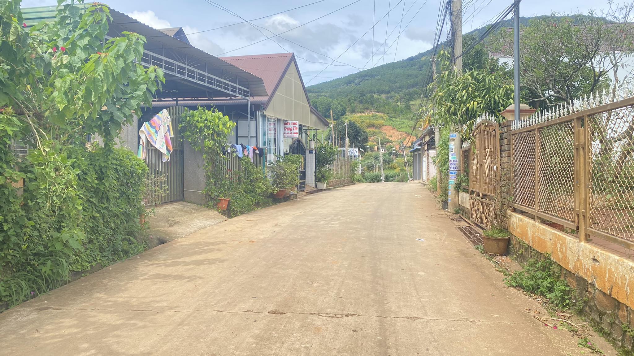 Bán nhà 2 mặt tiền hẻm 6m, hiệp thạnh phi nôm đức trọng chốt 3,6 tỷ