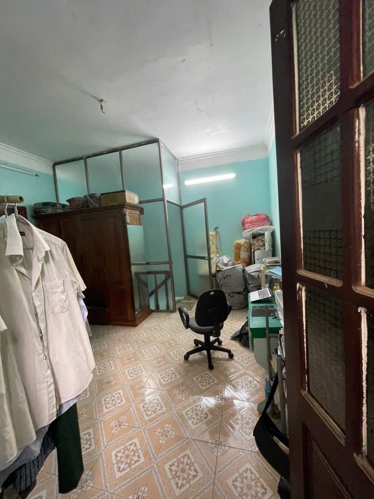 Bán 45m trương định tặng nhà cách phố 25m hai bà trưng