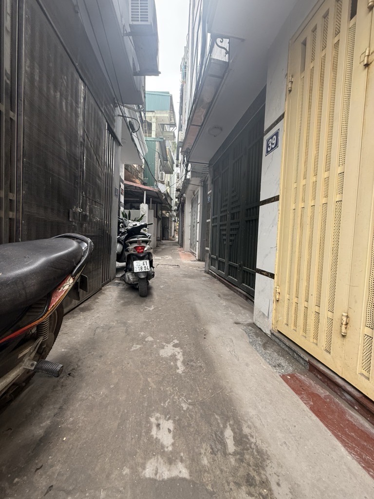 Bán đất nguyễn khoái 43M 2 thoáng hoàng mai