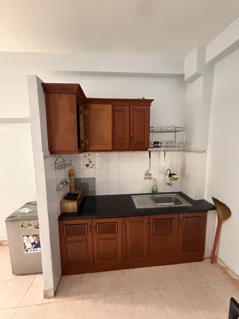 Bán nhà Tân Mỹ (xe hơi sát cửa); 16m2; 3 tầng; 2PN; sổ hồng cầm tay