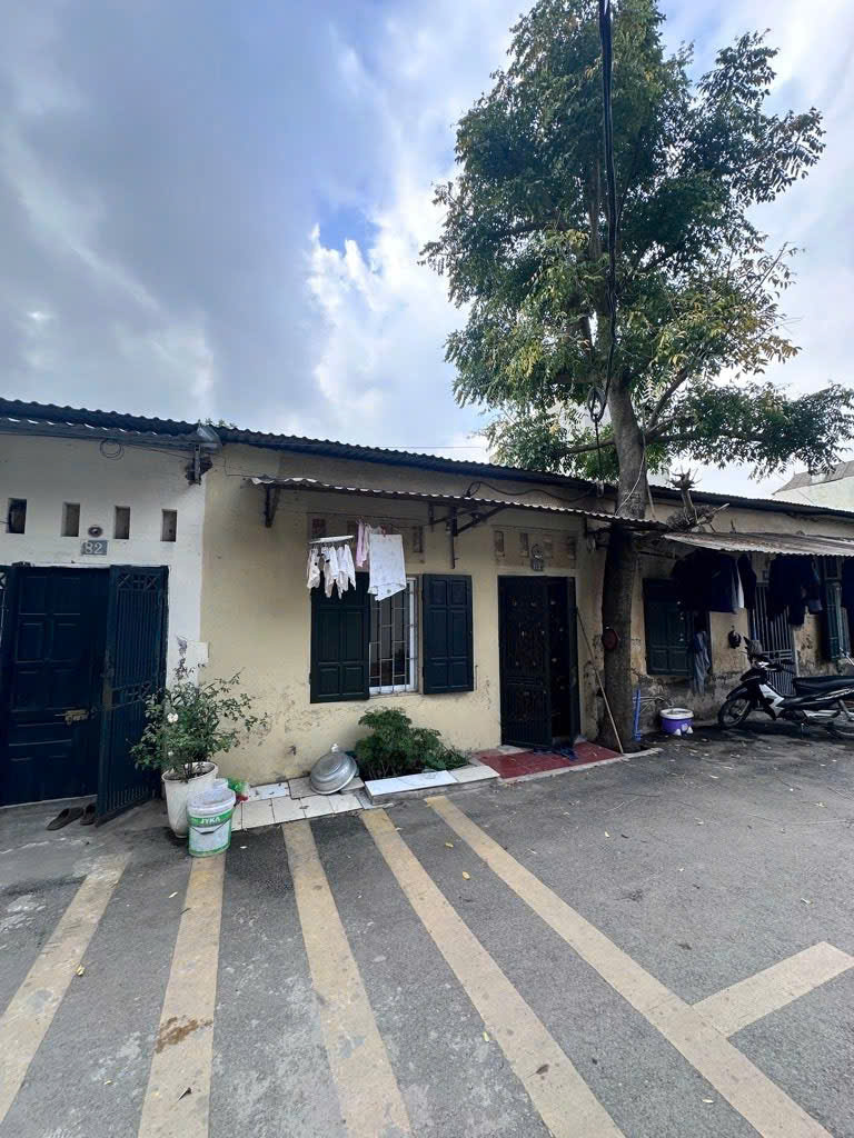 Bán đất nguyễn khoái 63M phân lô bộ quốc phòng binh đoàn 12 3 ô tô tránh hoàng m