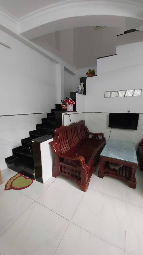 Bán nhà HXH 10m Lý Phục Man; 6x10m; 3 tầng; 4PN; sổ hồng cầm tay