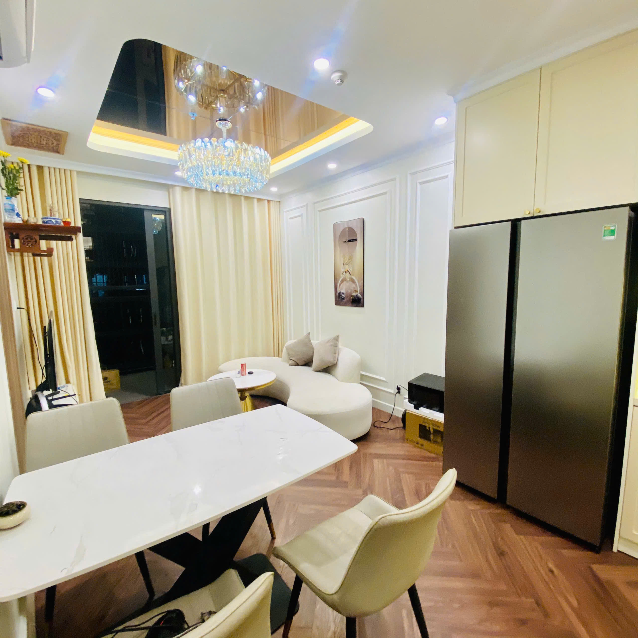 BÁN CĂN 2PN – 2VS S4.02 VINHOMES SMART CITY – VIEW ĐẸP, GIÁ TỐT