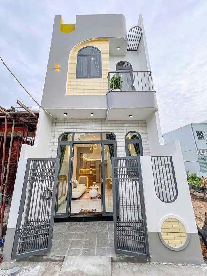 CHÍNH CHỦ BÁN NHÀ MT gần KCN Cầu Tràm, Long An, 2 tỷ 2/95m2, SHR