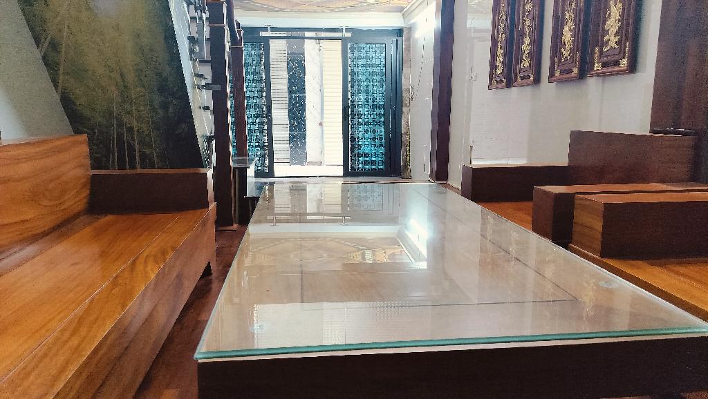 Bán nhà ngõ 255 lĩnh nam 3 tầng long lanh ở ngay tặng nội thất hoàng mai