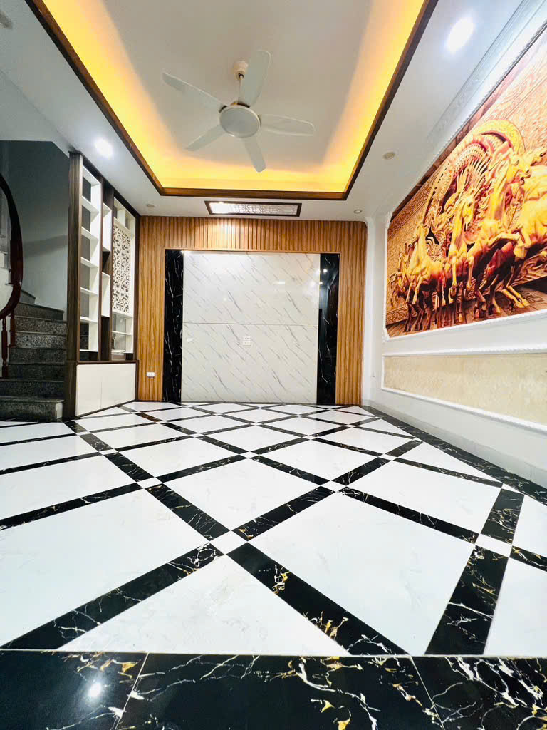 Nhà gần Hồ Tây, vài bước ra phố – An cư chuẩn phong thủy, sinh khí dồi dào