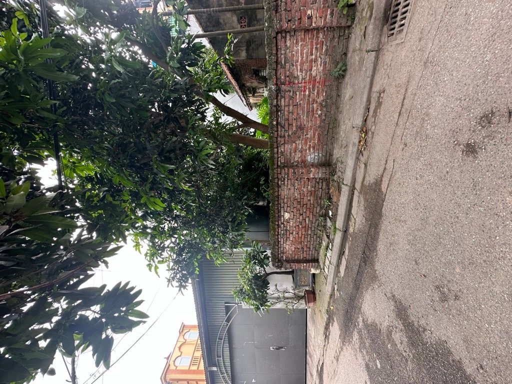 Bán đất ngọc trì thạch bàn cổ linh 65M 2 ô tô tránh vào đất sát phố long biên