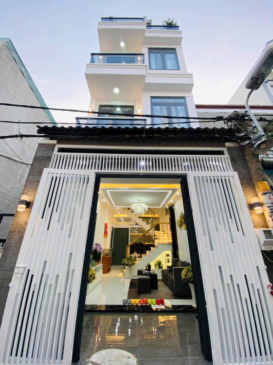 6,350 TỶ CÓ NHÀ MỚI FULL NỘI THẤT HUỲNH TẤN PHÁT, NHÀ BÈ (4X13) 3 TẦNG - 5PN -