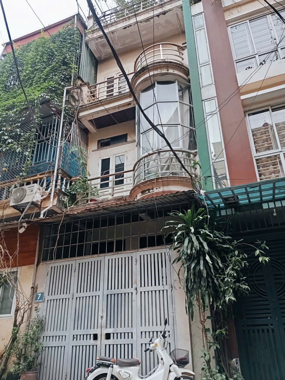 NHÀ ĐẸP - GIÁ TỐT CHÍNH CHỦ Bán nhà mặt phố Lê Hữu Trác , Phường Phúc La,hưởng