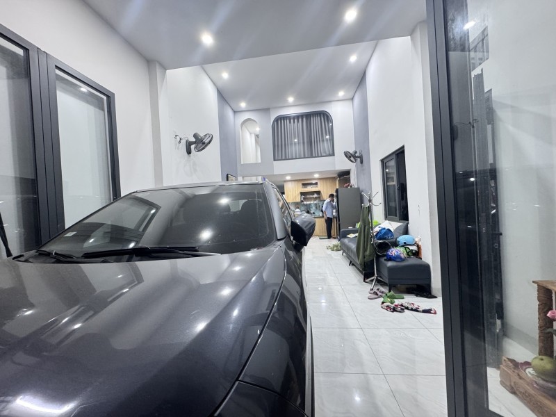 Bán nhà  đường Đình Phong Phú, Tăng Nhơn Phú B, Q9, TP HCM. DT 84m2, 2 tầng.
