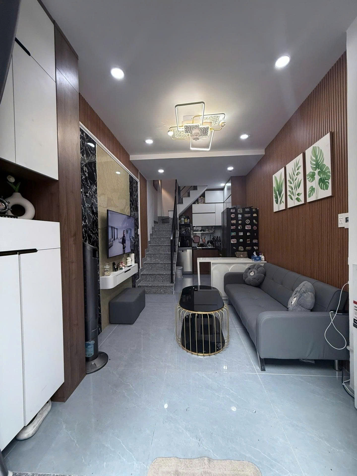 SIÊU PHẨM NHÀ ĐẸP 4 TẦNG NGAY SÁT AEON TÂN PHÚ ,CẦN BÁN – HẺM XE HƠI – CHỈ
