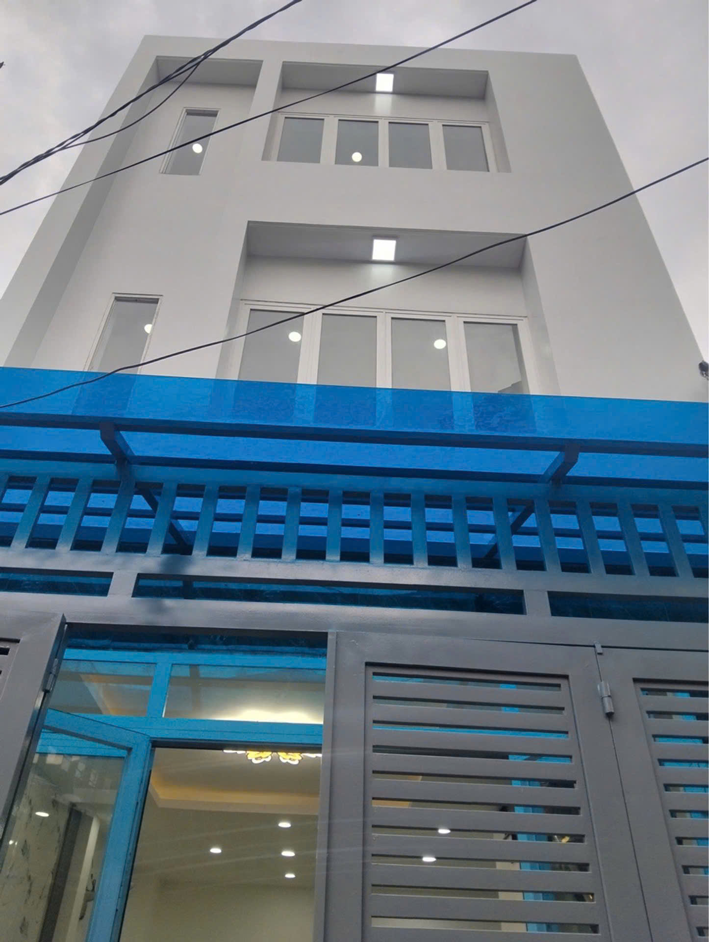 BÁN NHÀ 3 TẦNG HẺM Ô TÔ THÔNG – TRUNG TÂM TÂN PHÚ