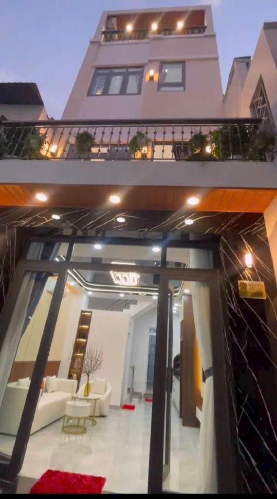 QUẬN 7  NHÀ 3 TẦNG  TRẦN  XUÂN  SOẠN P TÂN HƯNG 
GẦN HẺM XE HƠI CHỈ 6 TỶ