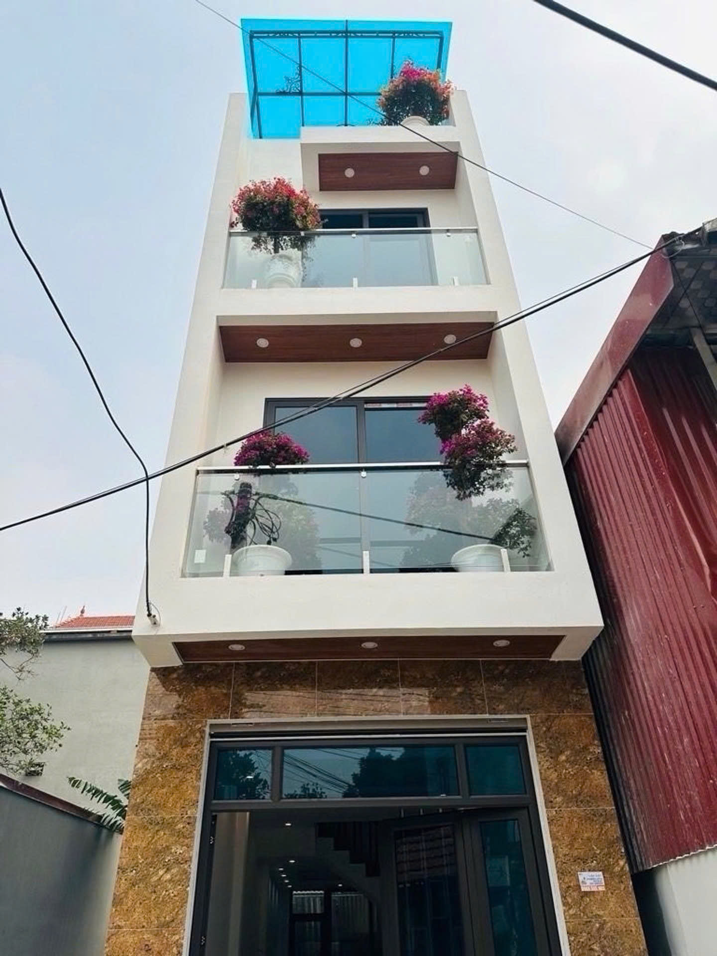 Bán nhà đẹp mặt đường Bãi Thụy, xã Đan Phượng - Đường ô tô tránh, phù hợp vừa ở