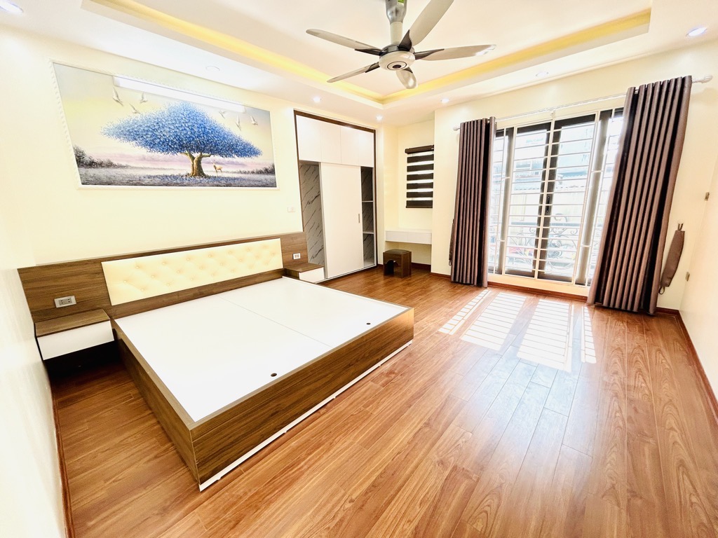 Bán nhà ngõ 296 minh khai 5 tầng long lanh ở ngay hoàng mai