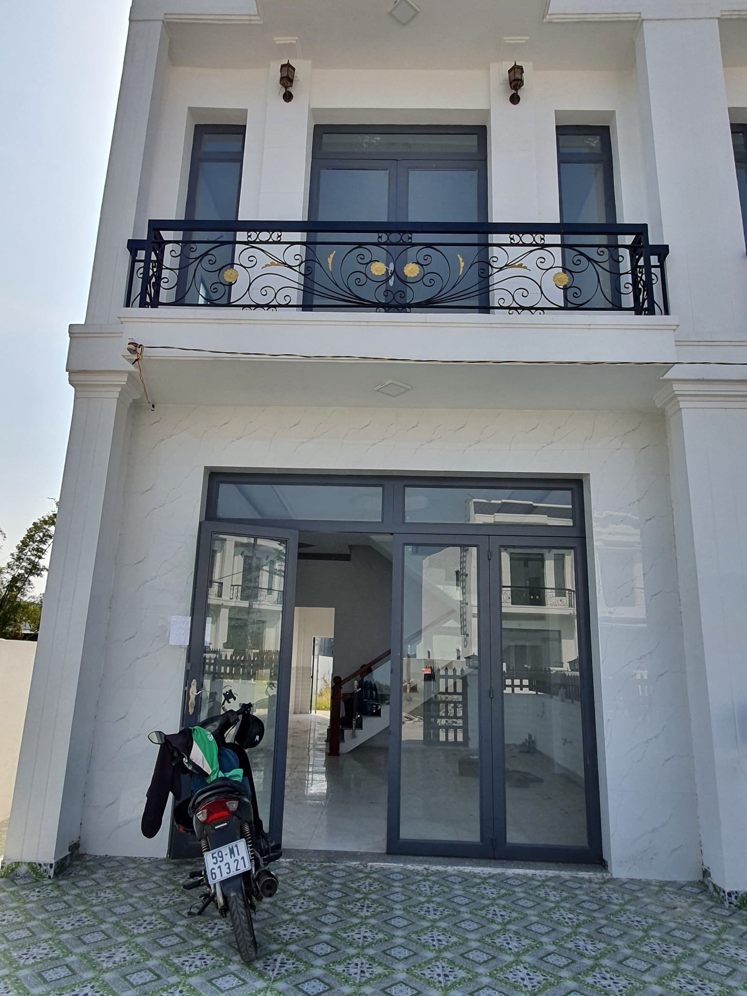 Chính Chủ Bán Nhà Chuyển Ra Hà Nội Ở Cùng Con.