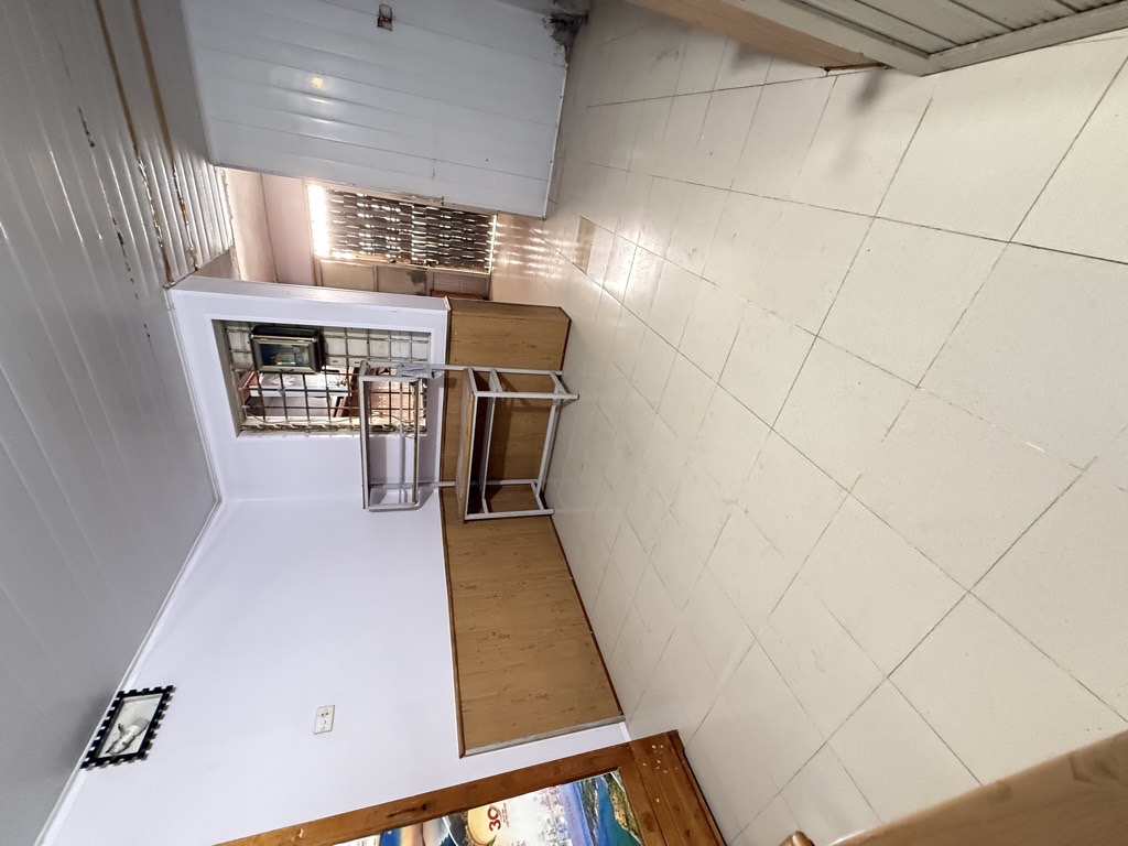 Bán nhà tập thể tầng 1 nguyễn an ninh 60M long lanh 2 mặt tiền kinh doanh HM