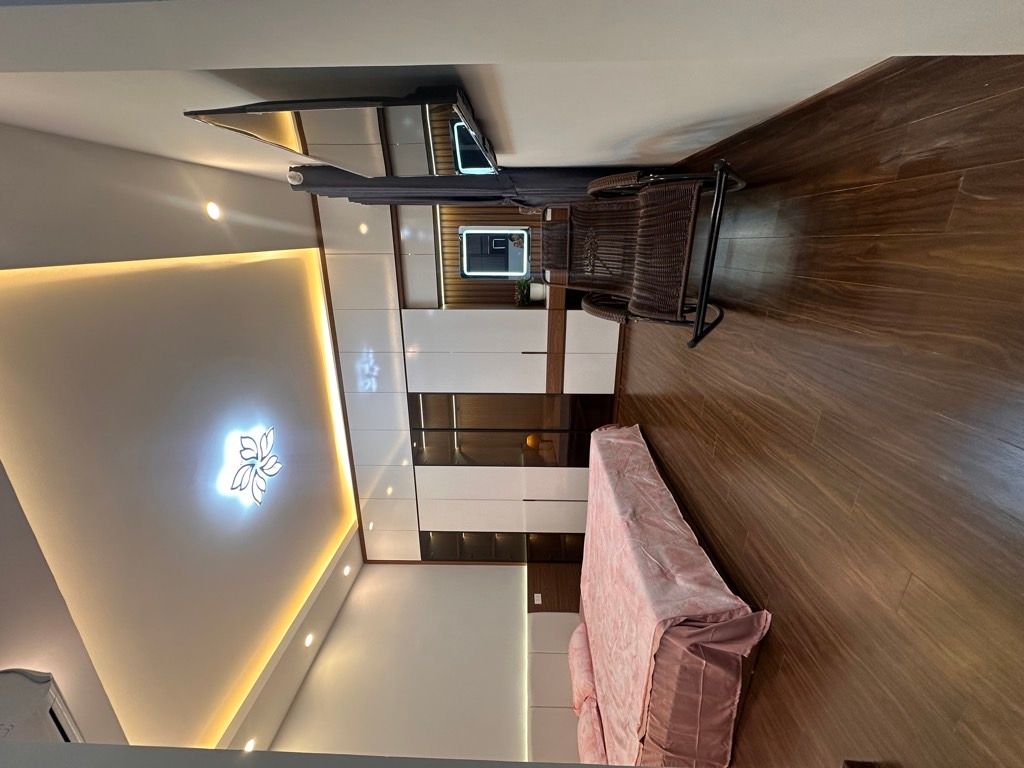 Bán nhà minh khai 5 tầng long lanh ở ngay đón tết gần phố hai bà trưng